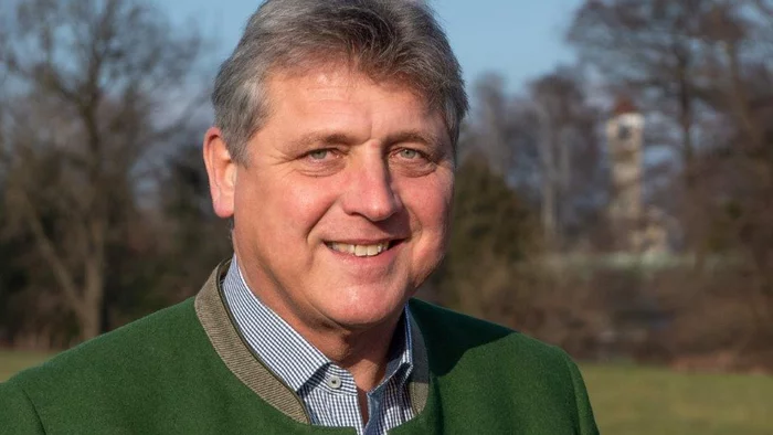 Bürgermeister von Großkarolinenfeld, Herr Fessler